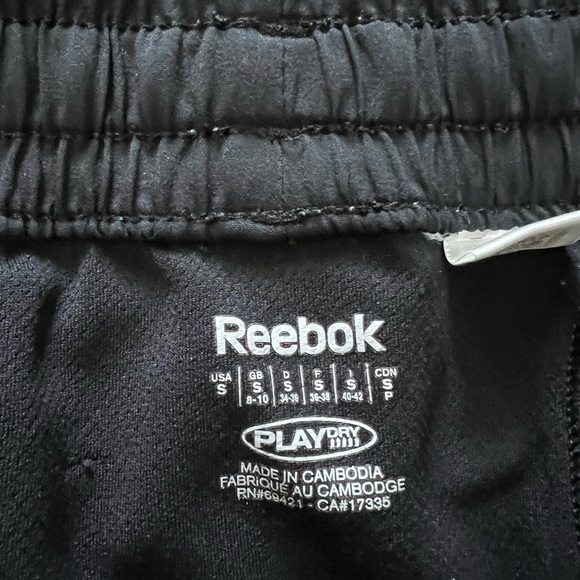 Reebok running shorts - Picture 2 of 2